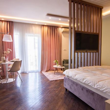 Ferienwohnung Square 6 Belgrad Exterior foto