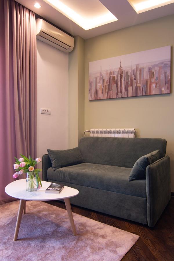 Ferienwohnung Square 6 Belgrad Exterior foto
